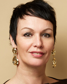 Claudia Doesburg